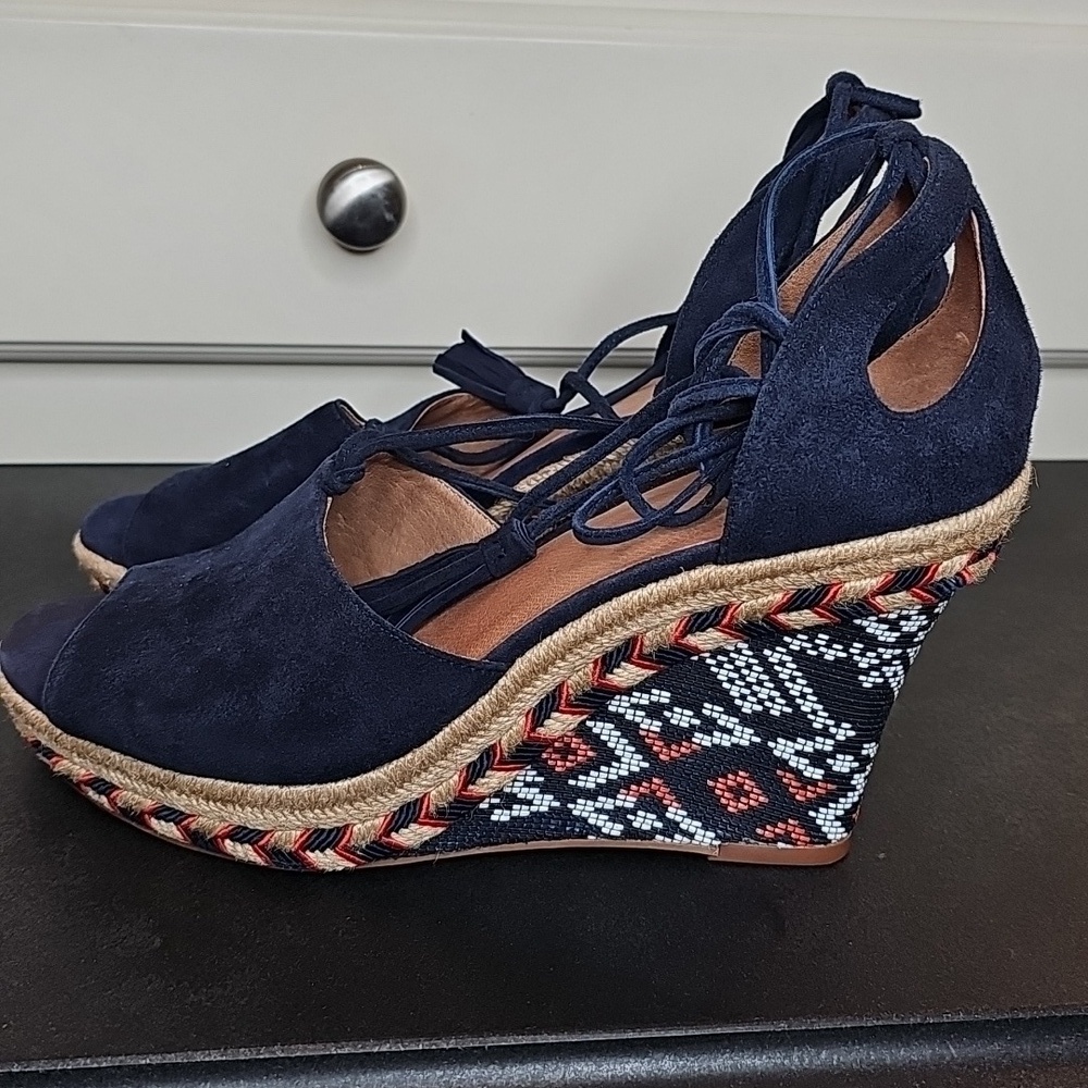 CAbi Isla Espadrille Navy Wedge Sandals - Size 9  - Picture 4 of 6